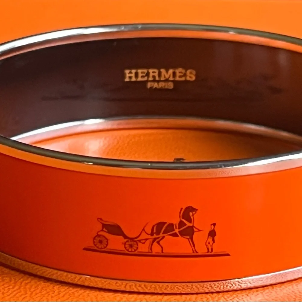 ⚡️SALE⚡️Hermes Orange Enamel Bracelet with Gold-Tone Trim - Picture 1 of 9